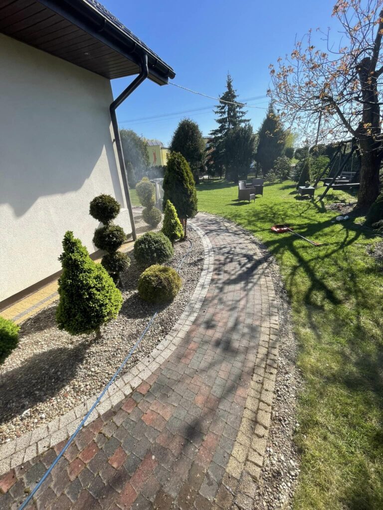 mycie kostki brukowej - przed