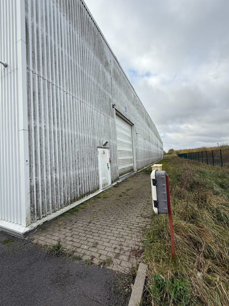 Sprzątanie hal magazynowych oraz produkcyjnych